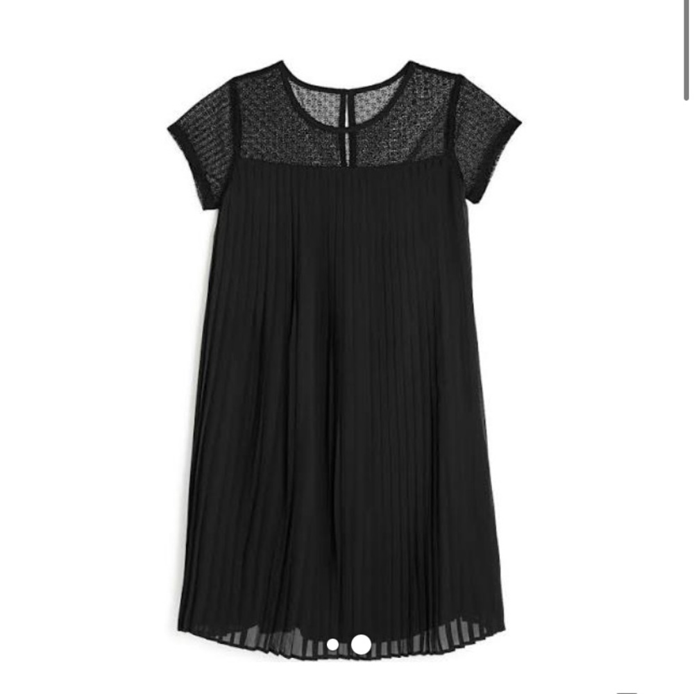 BCBG pleated shift dress NWOT